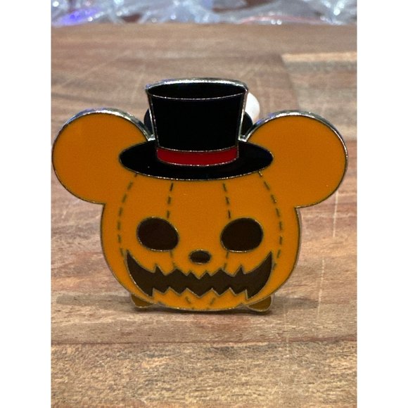 Disney Pin Mickey Mouse Jack-O-Lantern Pumpkin Hat Trading Pin Authentic - Picture 1 of 4